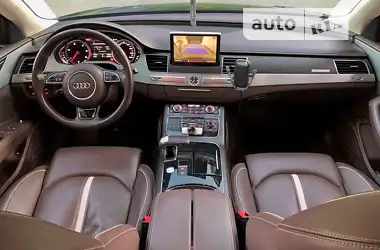 Audi A8 2012