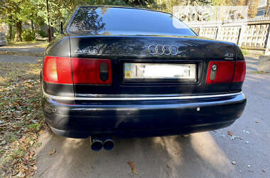 Седан Audi A8 2001 в Киеве