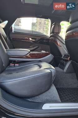 Седан Audi A8 2013 в Киеве