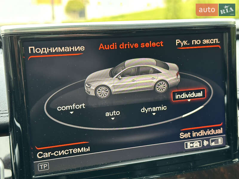 Седан Audi A8 2016 в Рівному