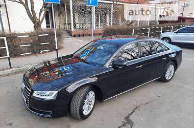 Седан Audi A8 2017 в Полтаве