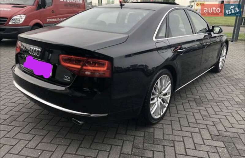 Седан Audi A8 2013 в Хмельницком