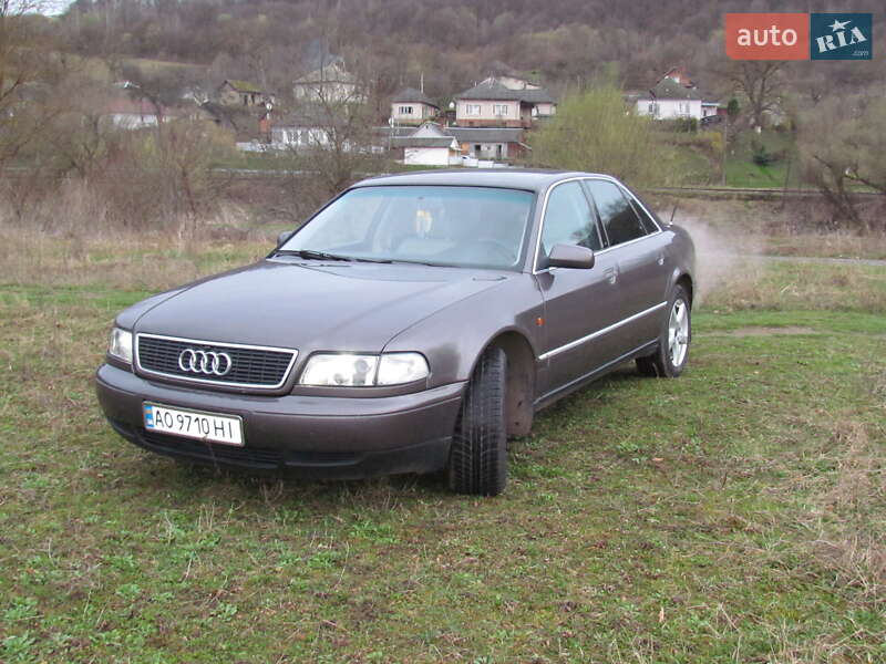 Audi A8 1995