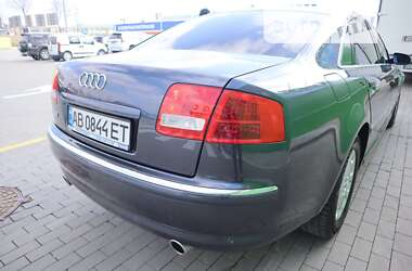Седан Audi A8 2004 в Виннице