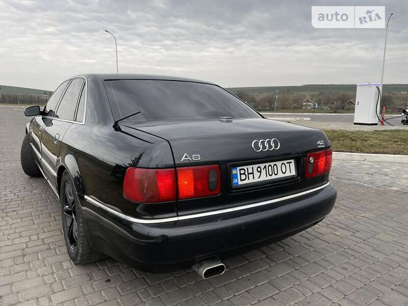 Седан Audi A8 1999 в Одессе