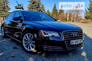 Седан Audi A8 2013 в 