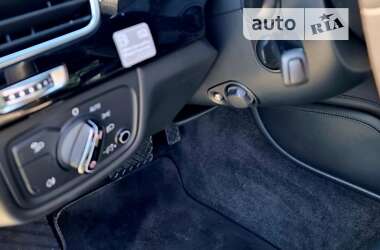 Седан Audi A8 2013 в 