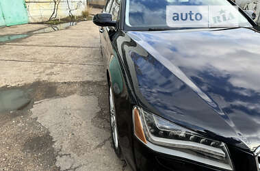 Седан Audi A8 2013 в Одессе