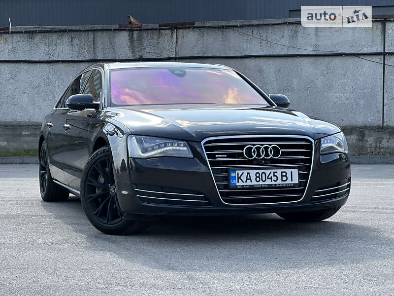 Седан Audi A8 2012 в Киеве