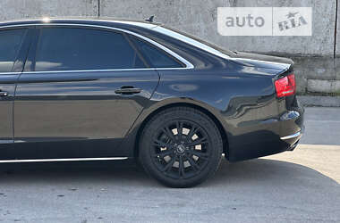 Седан Audi A8 2012 в Киеве