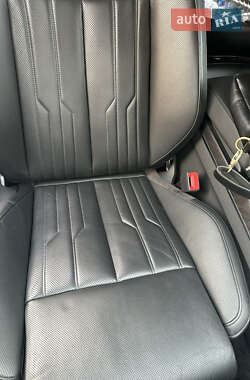 Седан Audi A8 2019 в 