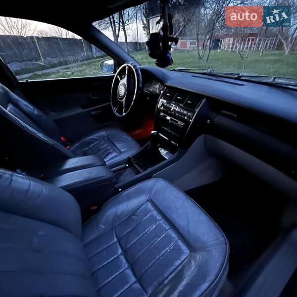 Седан Audi A8 1996 в Самаре фото Седан Audi A8 1996 в Самаре