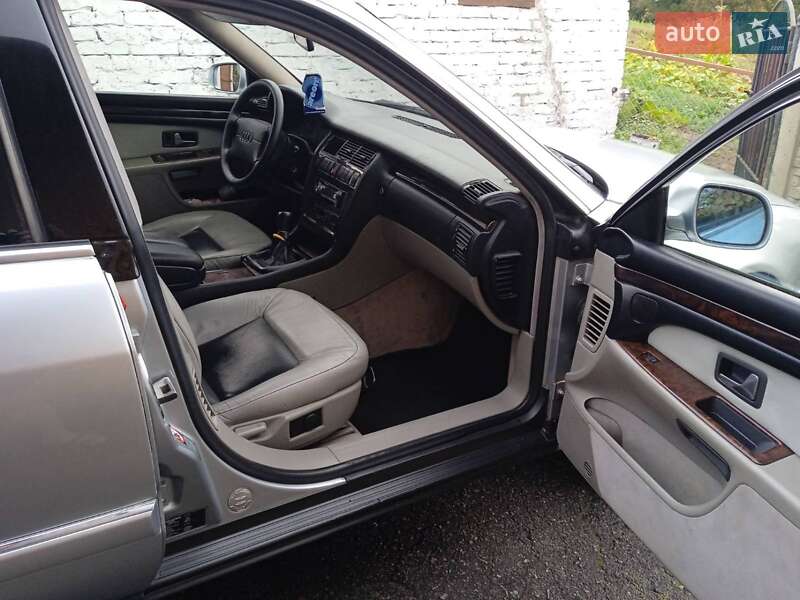 Седан Audi A8 1997 в Ровно фото 5 Седан Audi A8 1997 в Ровно