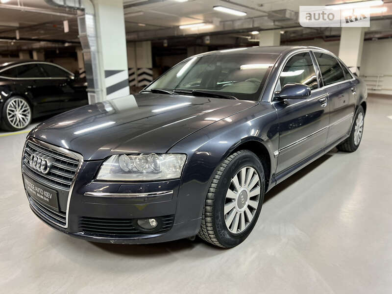 Седан Audi A8 2006 в Києві
