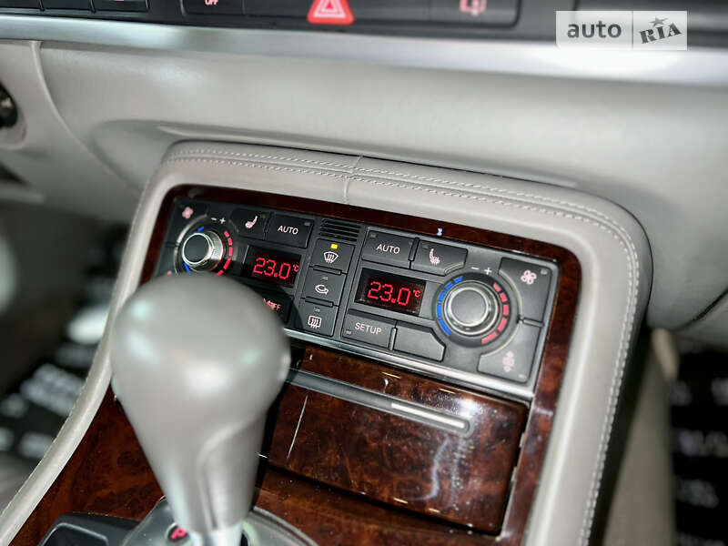 Седан Audi A8 2006 в Києві