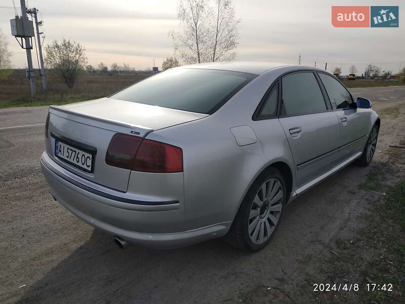 Седан Audi A8 2004 в Києві
