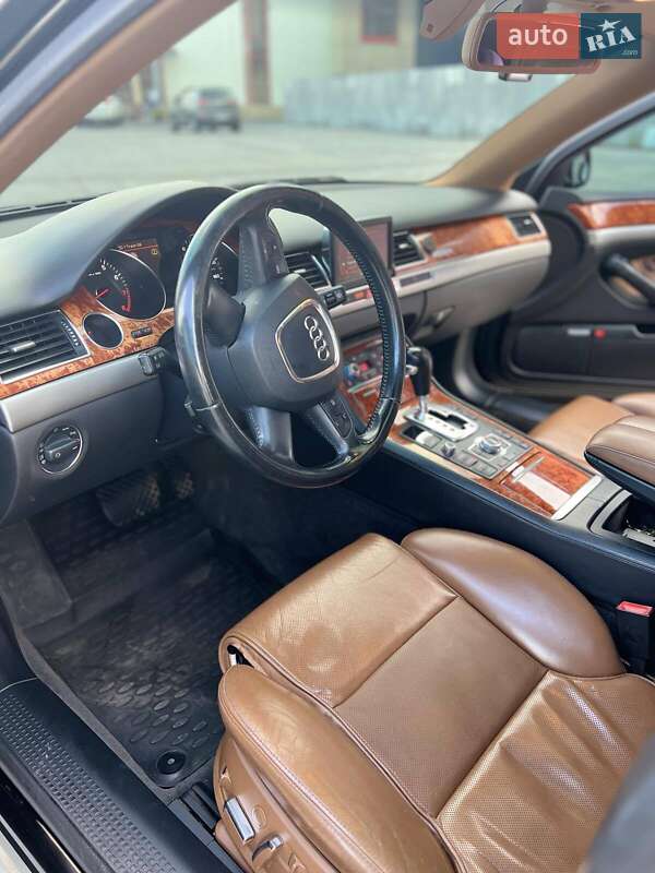 Седан Audi A8 2007 в Івано-Франківську