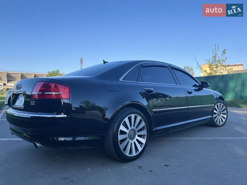 Седан Audi A8 2007 в Івано-Франківську