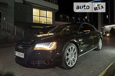 Седан Audi A8 2013 в Калуше