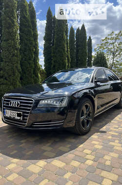 Седан Audi A8 2012 в Борисполі