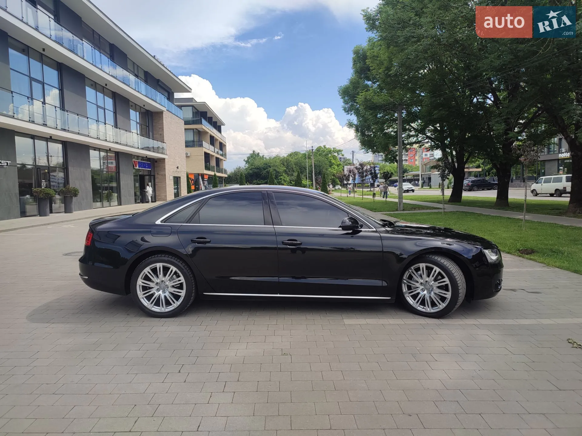 2013 Audi A8 - мініатюра 4