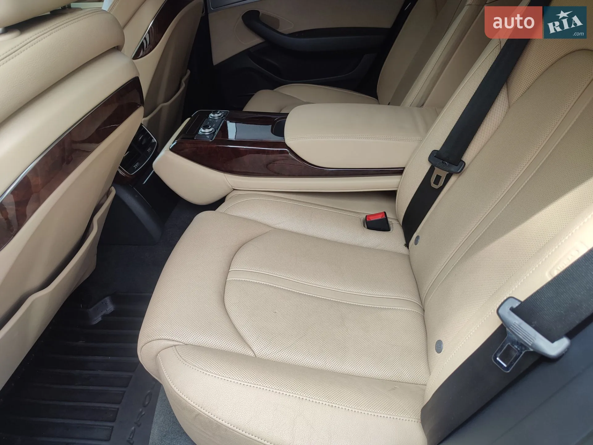 2013 Audi A8 - мініатюра 18
