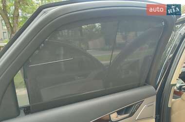 Седан Audi A8 2013 в Ужгороде