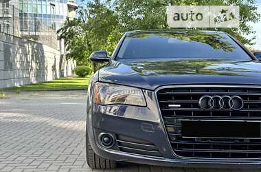 Седан Audi A8 2012 в Києві