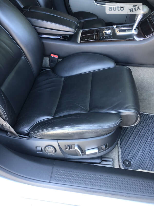 Седан Audi A8 2009 в Копичинці