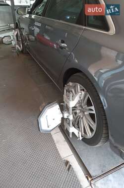 Седан Audi A8 2015 в 