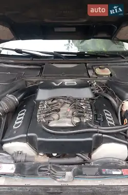 Audi A8 1995