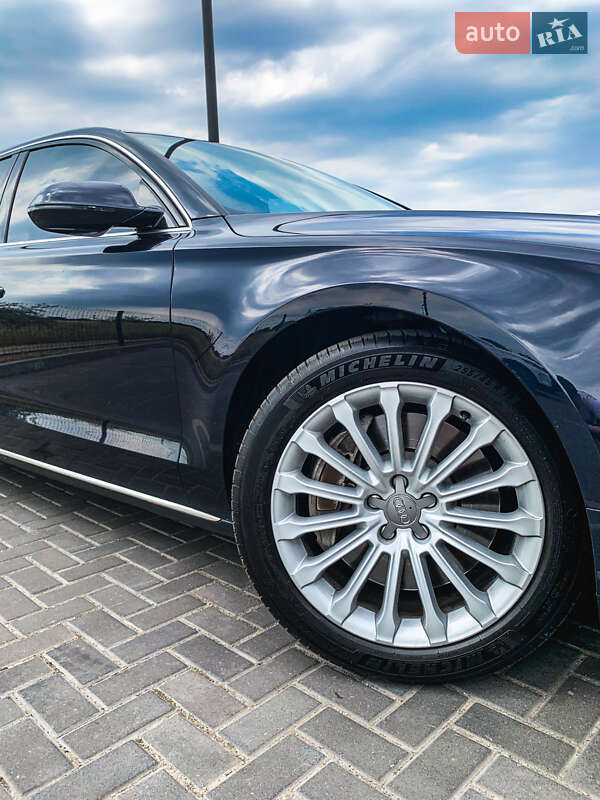 Седан Audi A8 2014 в Днепре фото 5 Седан Audi A8 2014 в Днепре