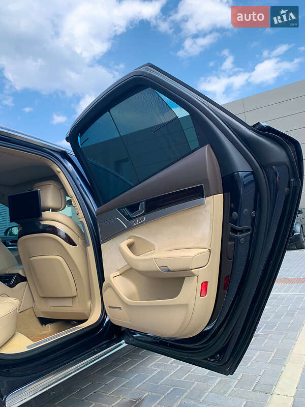 Седан Audi A8 2014 в Днепре фото 41 Седан Audi A8 2014 в Днепре