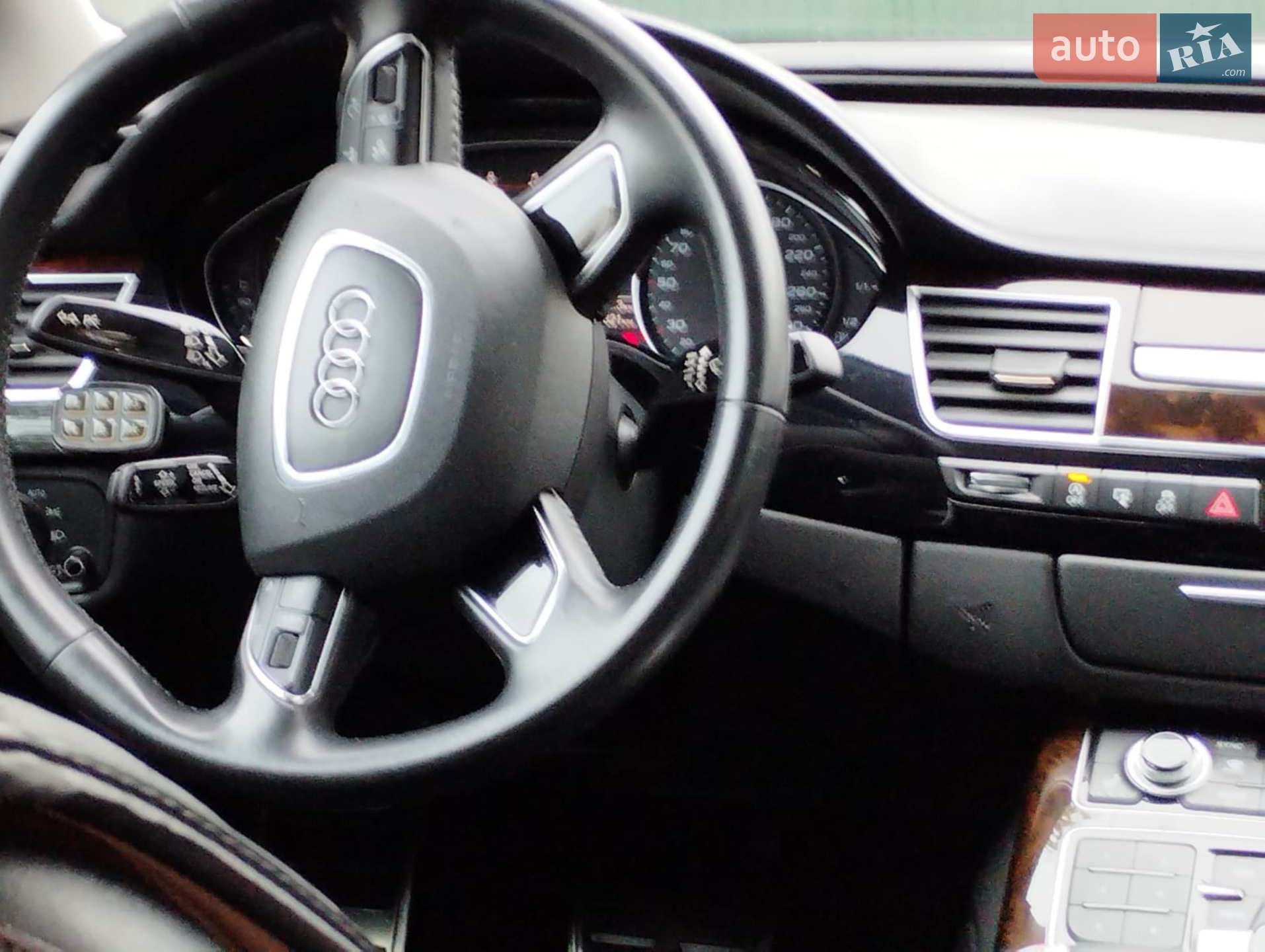 2017 Audi A8 - мініатюра 16