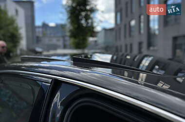 Седан Audi A8 2015 в 