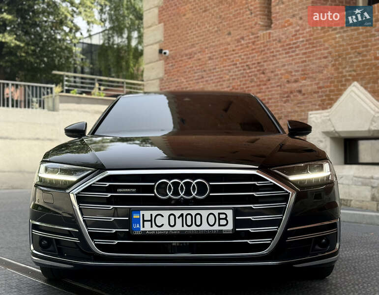 Седан Audi A8 2020 в Львові