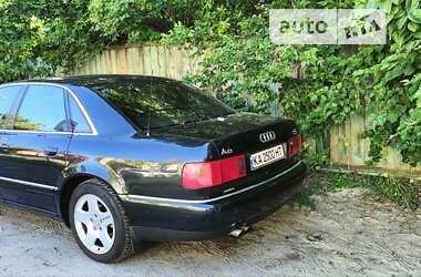 Седан Audi A8 2000 в Киеве