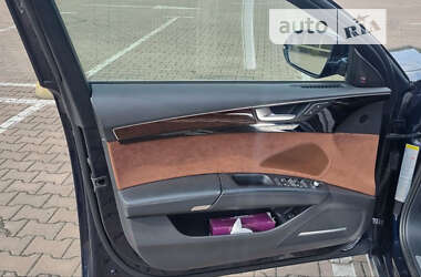 Седан Audi A8 2014 в Житомире