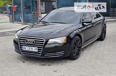 Седан Audi A8 2012 в Рівному