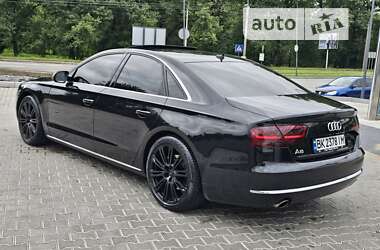 Седан Audi A8 2012 в Ровно