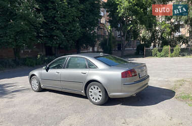 Седан Audi A8 2004 в Кривом Роге