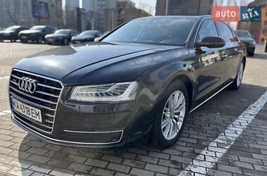 Седан Audi A8 2014 в 