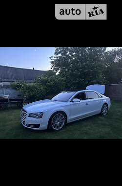 Седан Audi A8 2013 в Киеве