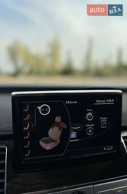 Седан Audi A8 2015 в 