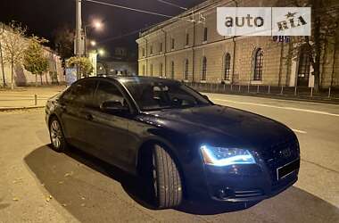 Седан Audi A8 2012 в Києві