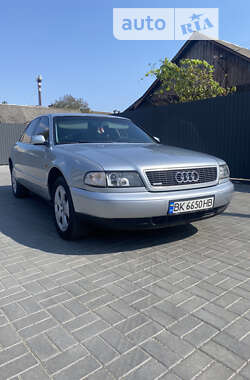 Седан Audi A8 1997 в Костопілі