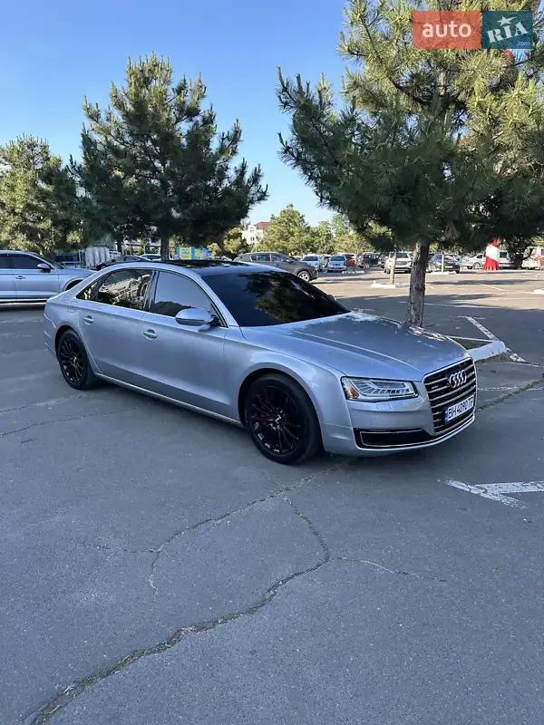 Audi A8