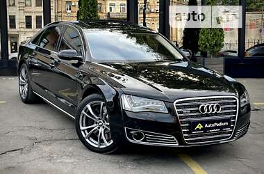 Седан Audi A8 2012 в Киеве