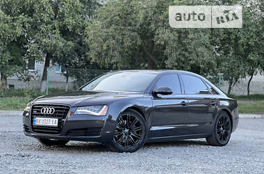 Седан Audi A8 2013 в Бердичеві