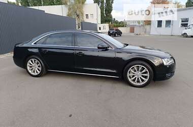 Седан Audi A8 2012 в Києві